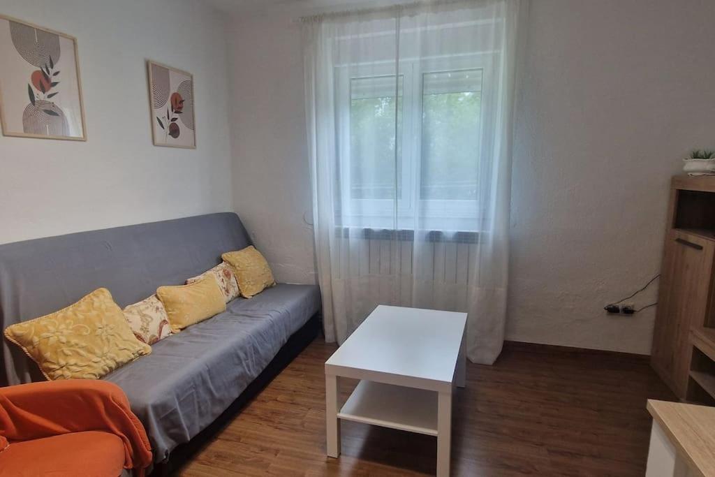 Apartamento En Oviedo 646A Bagian luar foto
